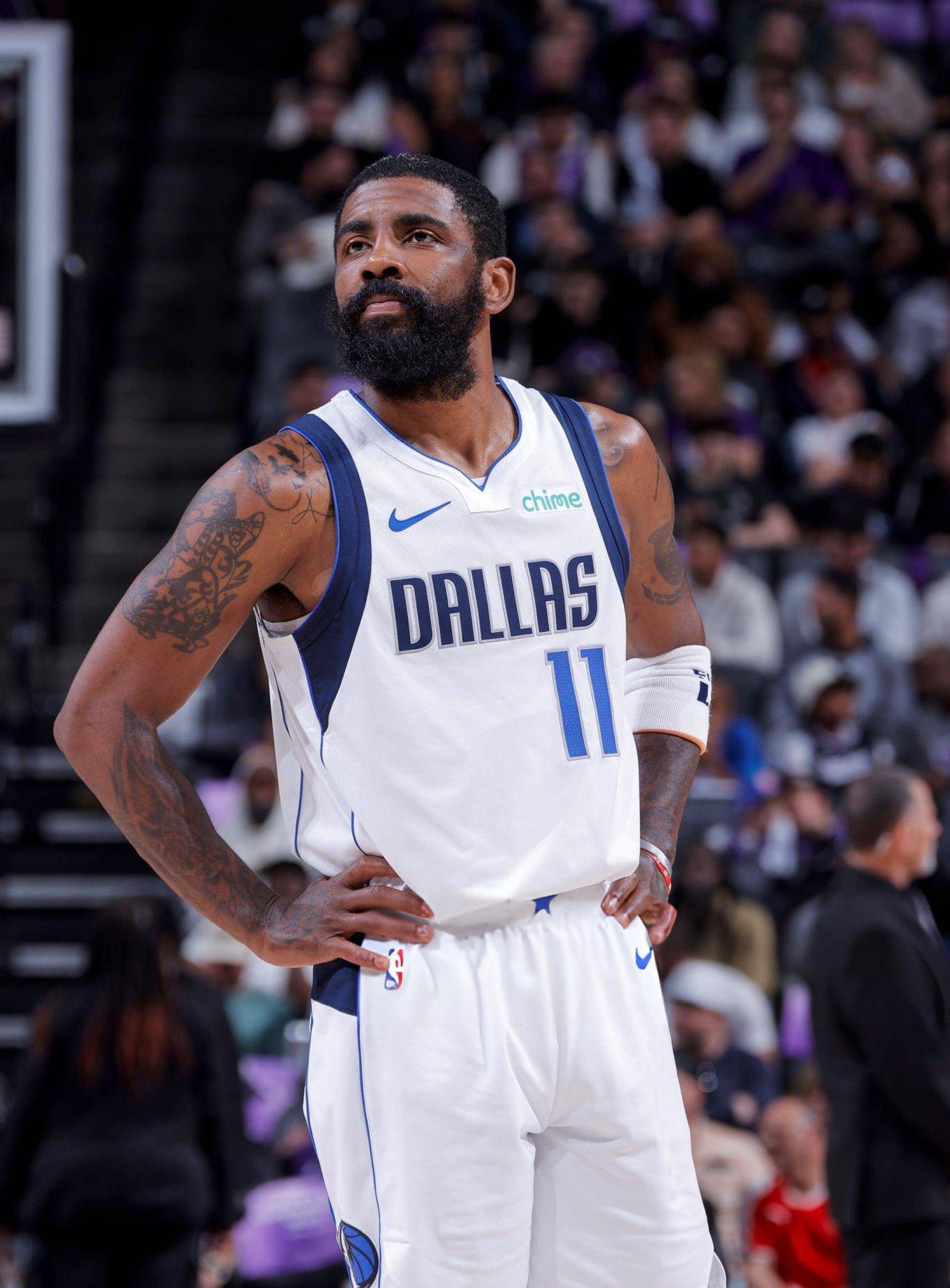 间的默契配 间的默契配